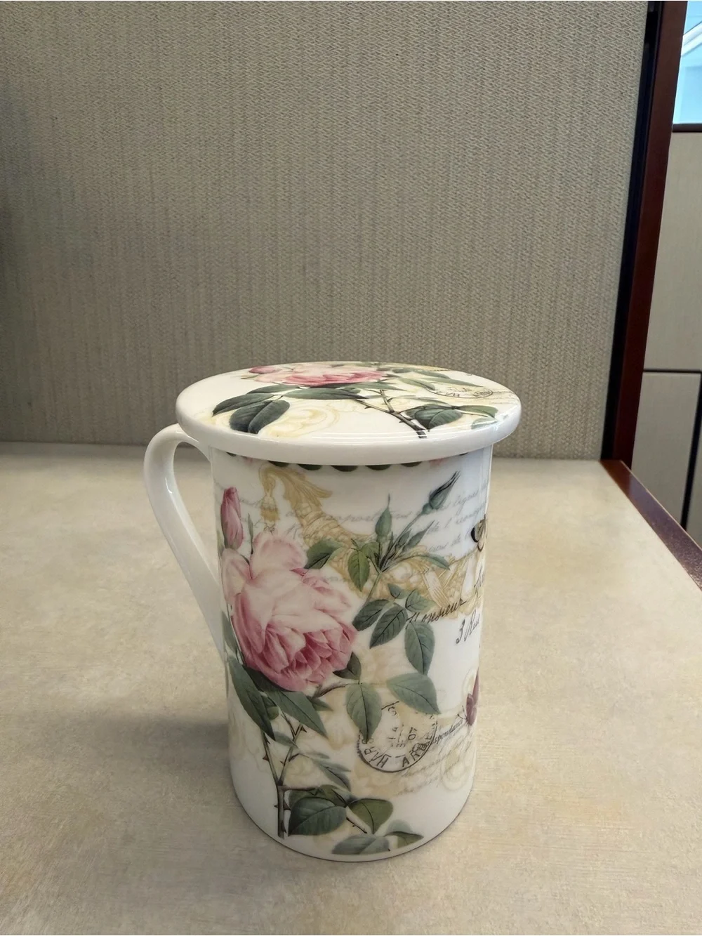 Kent Pottery French Floral motif mug with lid
